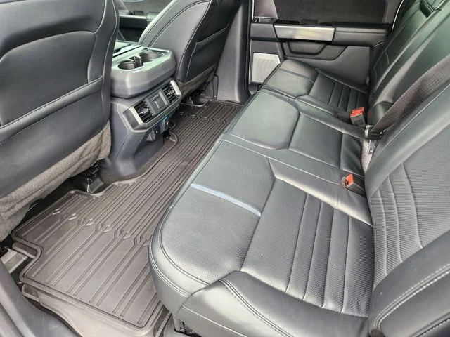 Used 2024 Avalanche Ford Platinum image 32