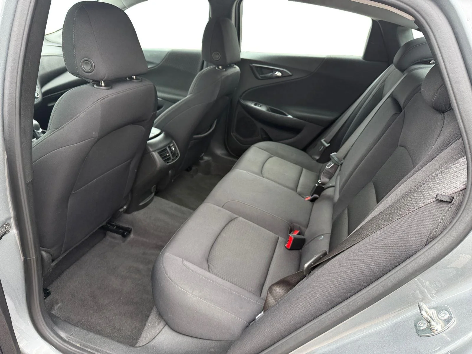 Used 2024 Sterling Grey Metallic Chevrolet 1LT image 19