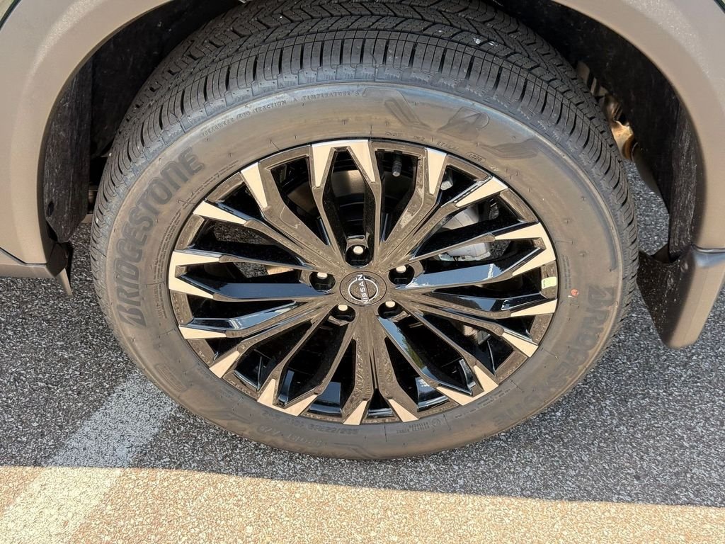 New 2026 Obsidian Green Pearl Nissan Dark Armor™ image 13