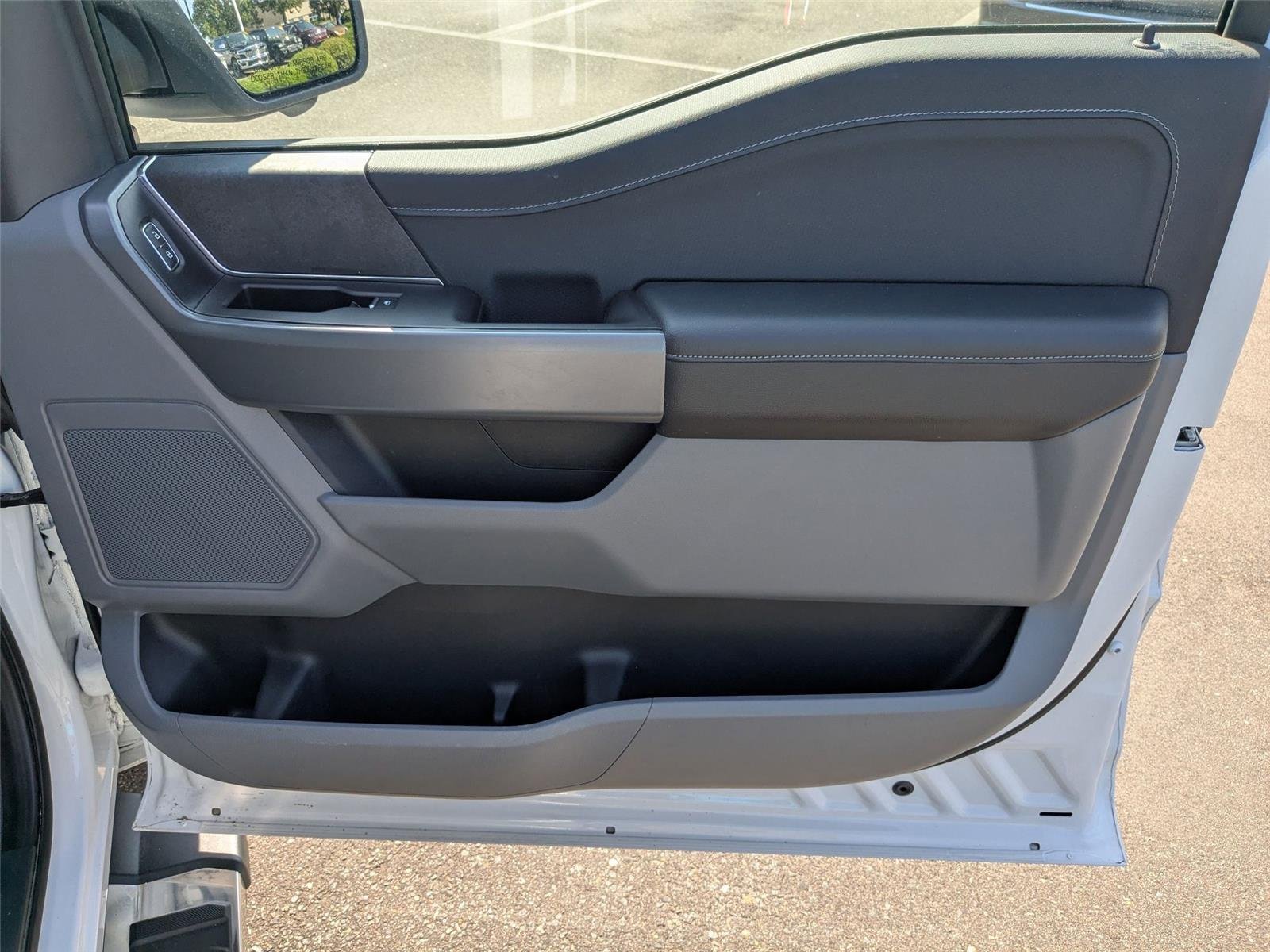 2024 Ford F-150 XLT - Photo 34