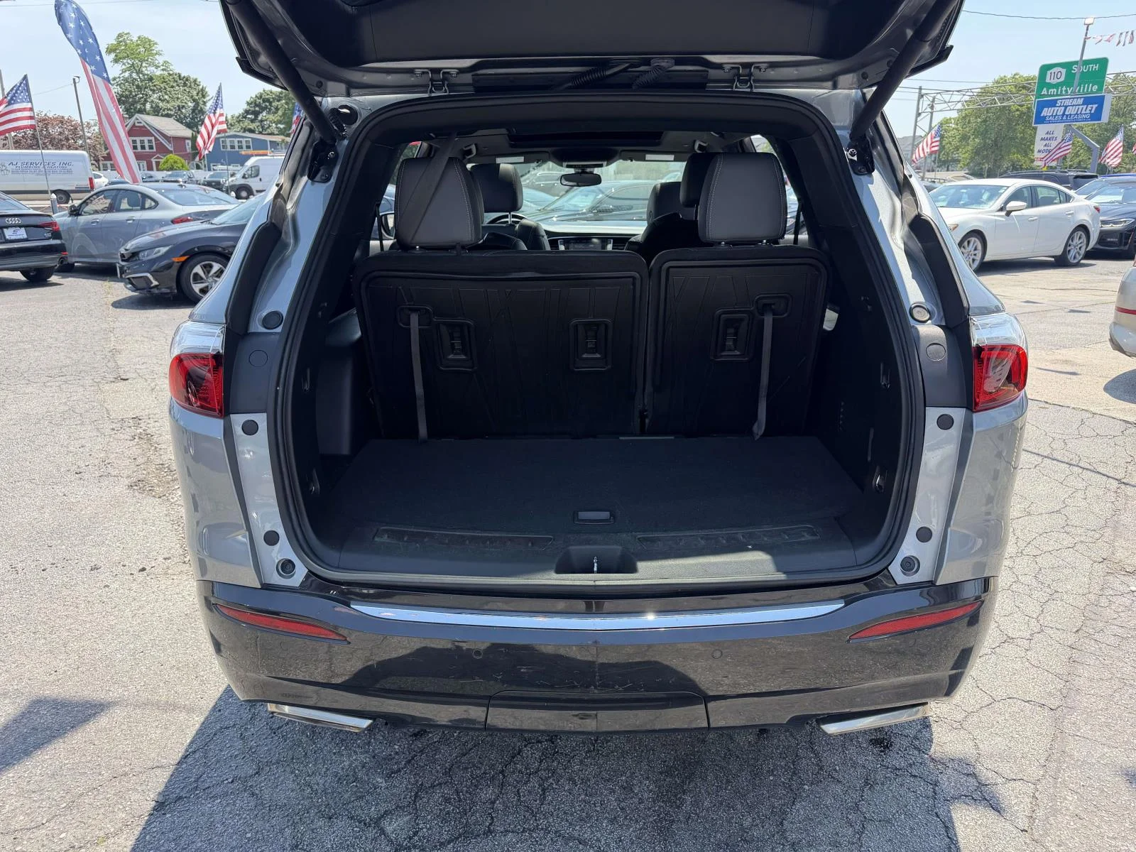 Used 2023 Gray Buick Essence image 6