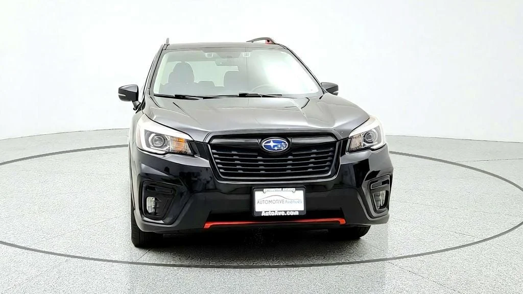 Used 2019 Crystal Black Silica Subaru 2.5i Sport image 2