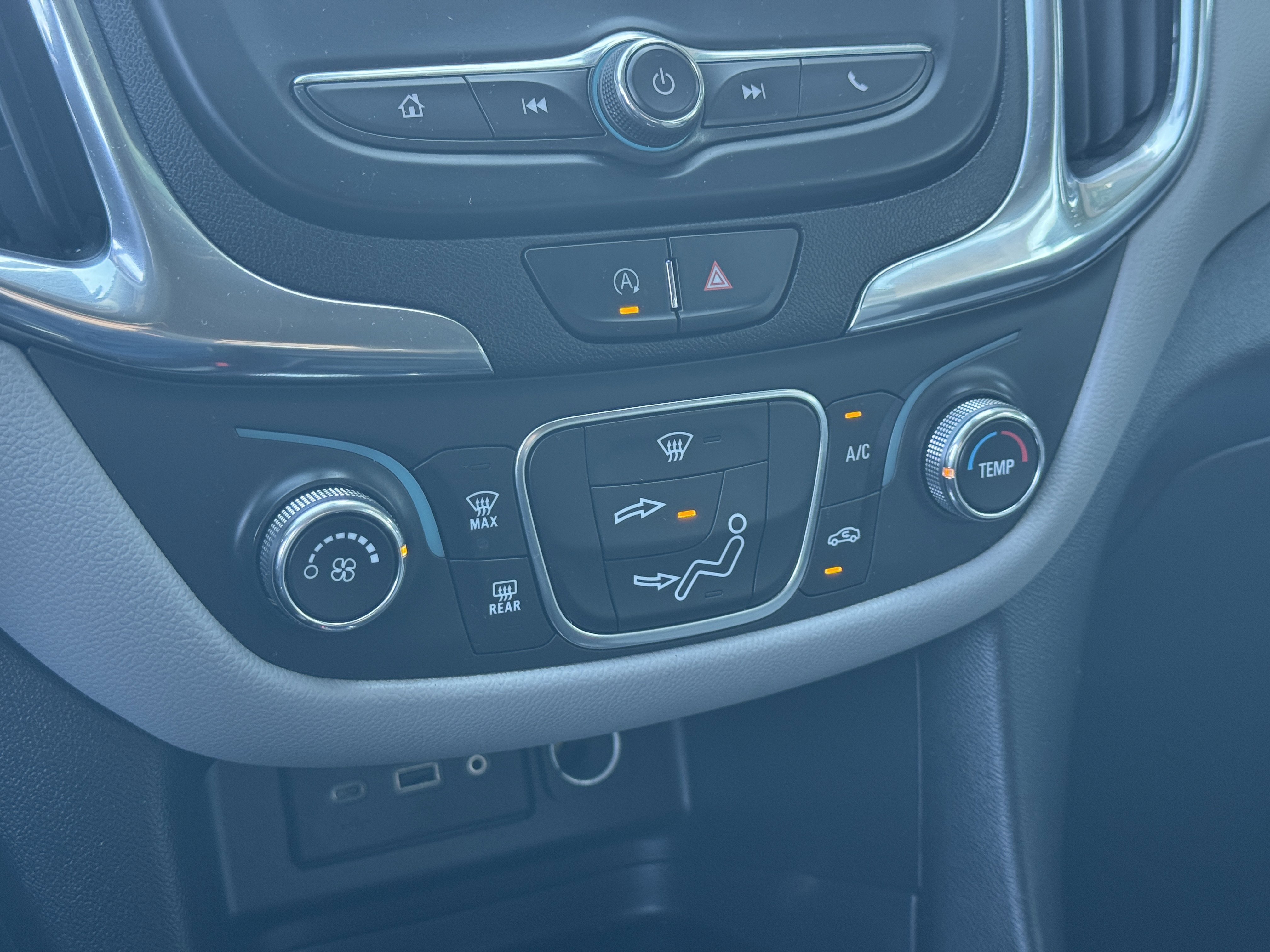 Used 2023 Sterling Gray Metallic Chevrolet LT image 28