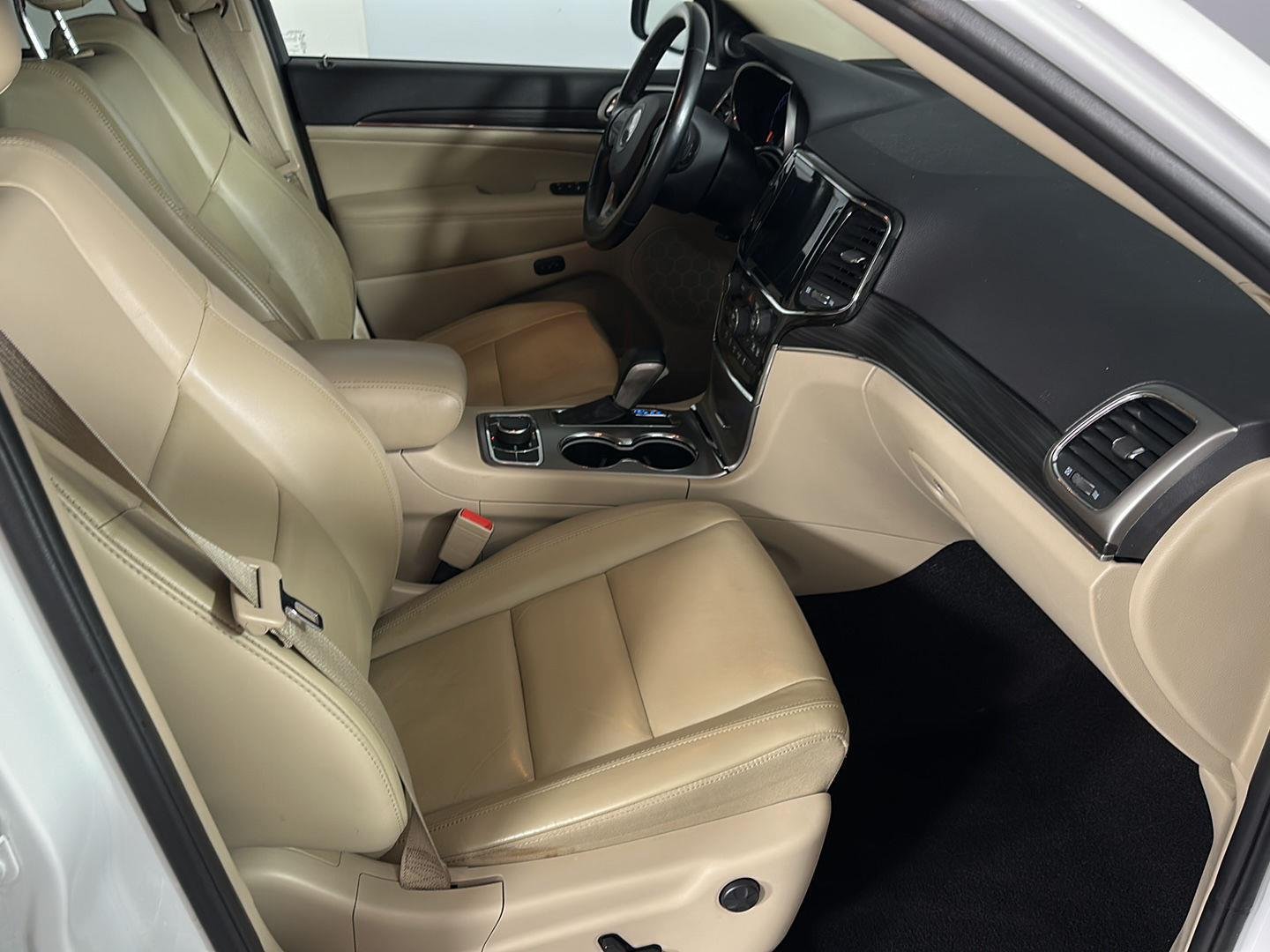 Used 2021 Bright White Clearcoat Jeep Limited image 6