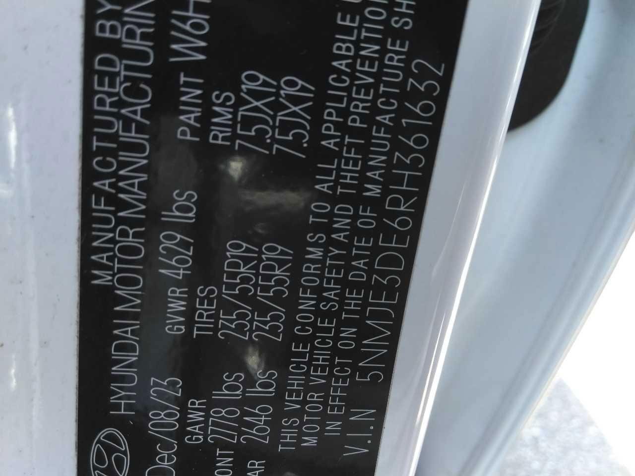 Used 2024 White Pearl Hyundai Limited image 14