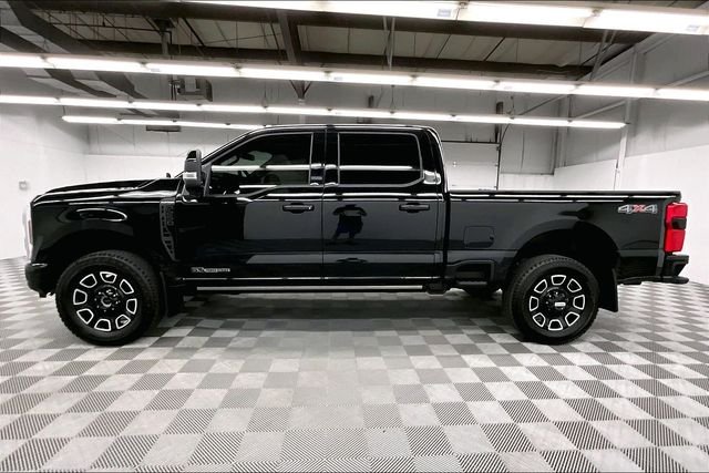 2026 Ford F-250 Super Duty Platinum - Photo 15