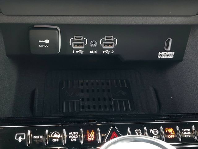 New 2026 Silver Zynith Jeep Summit Reserve image 18