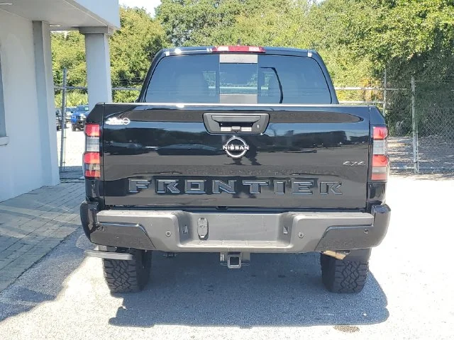 2026 Nissan Frontier SV - Photo 8