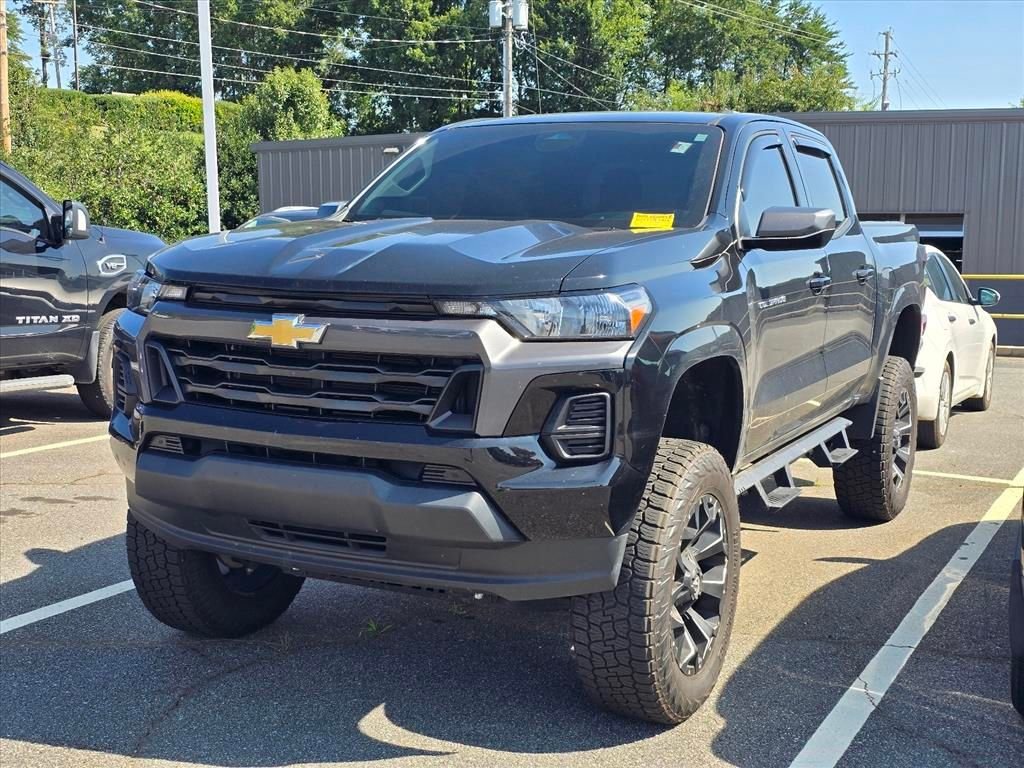 Used 2023 Black Chevrolet LT image 2