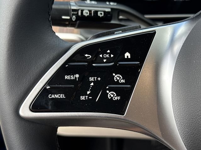2025 Mercedes-Benz GLC Base - Photo 12