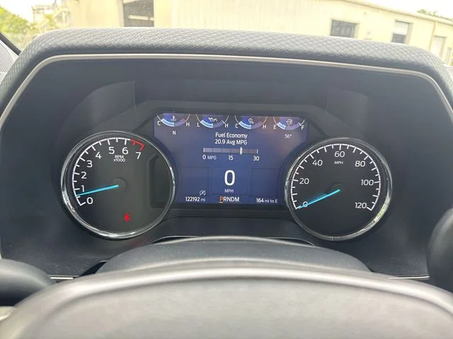 Used 2021 Gray Ford XLT image 19