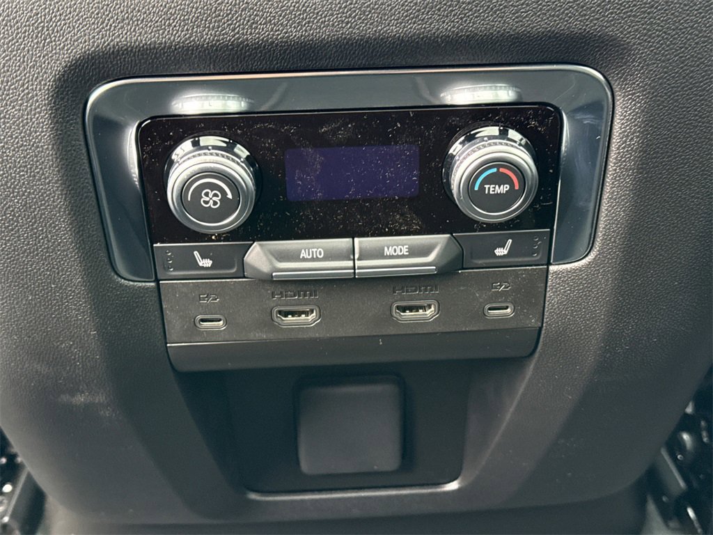2026 GMC YUKON XL - Image 30