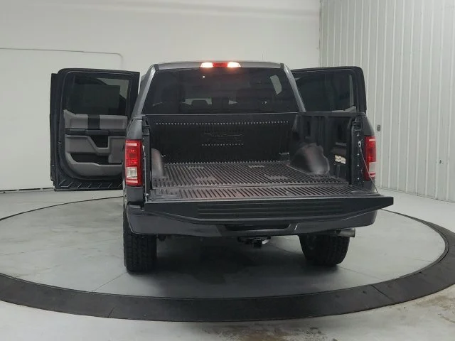 Used 2017 Gray Ford XL image 15