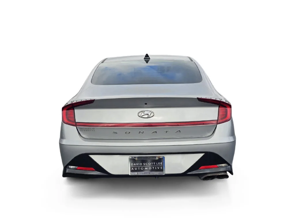 Used 2021 Shimmering Silv Hyundai SEL image 10