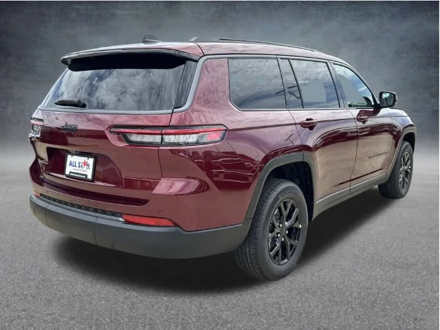 New 2026 Velvet Red Pearl-Coat Exterior Paint Jeep Altitude image 7