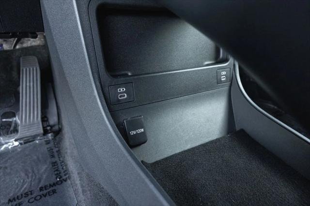Certified Used 2023 WIND CHILL PEARL* Toyota  image 20