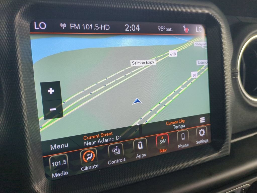 2022 Jeep Wrangler Unlimited Sahara 4XE - Photo 25
