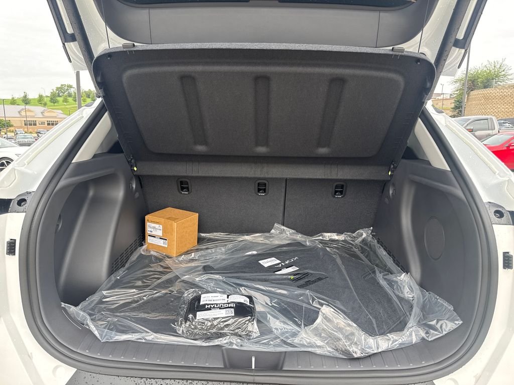 New 2027  Hyundai Limited image 23