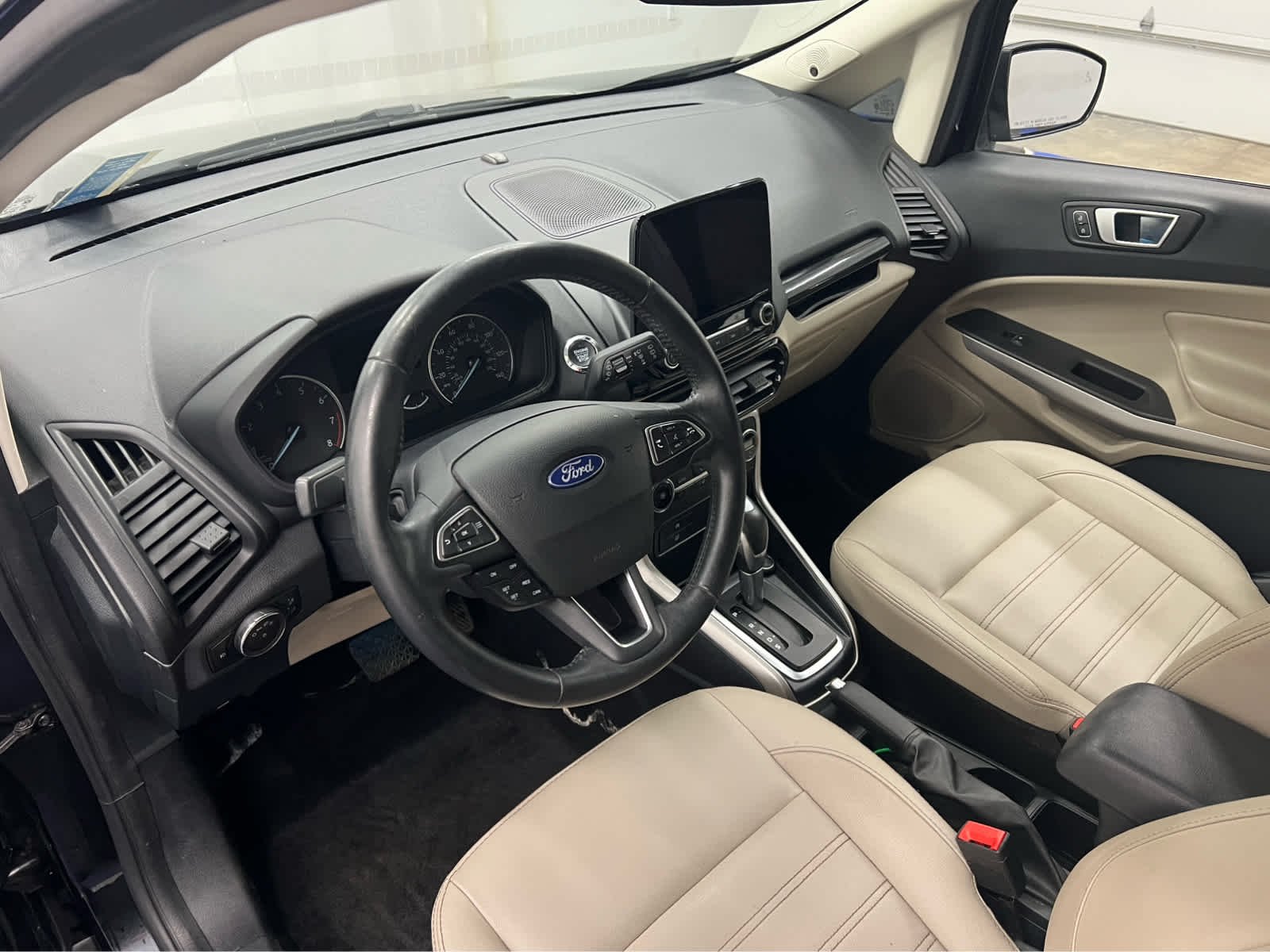 Used 2021 Shadow Black Ford Titanium image 16