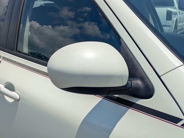 Used 2011 White Nissan SV image 10