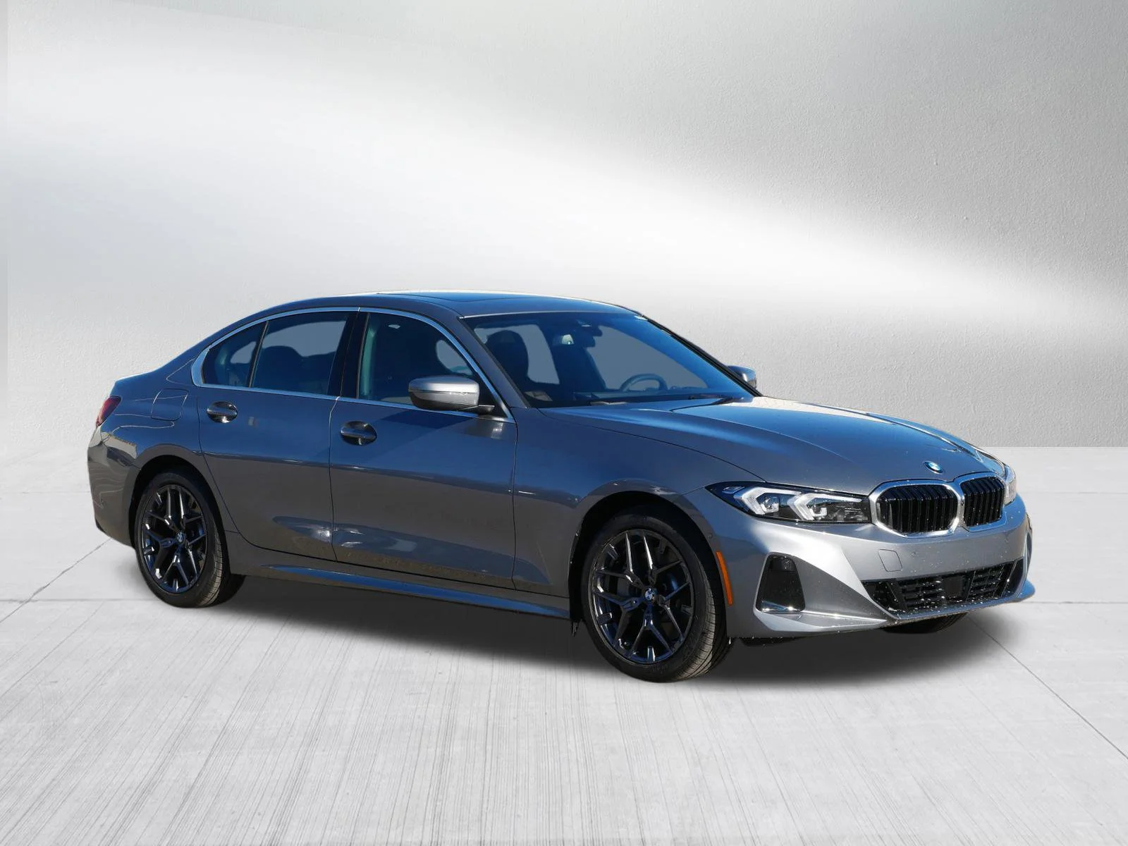 2026 BMW 3 Series 330i xDrive Sedan's photo