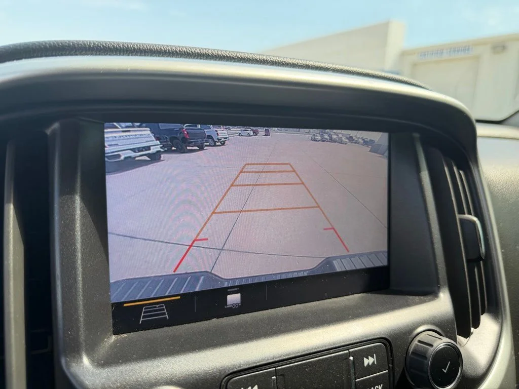 Used 2022 White Chevrolet ZR2 image 18