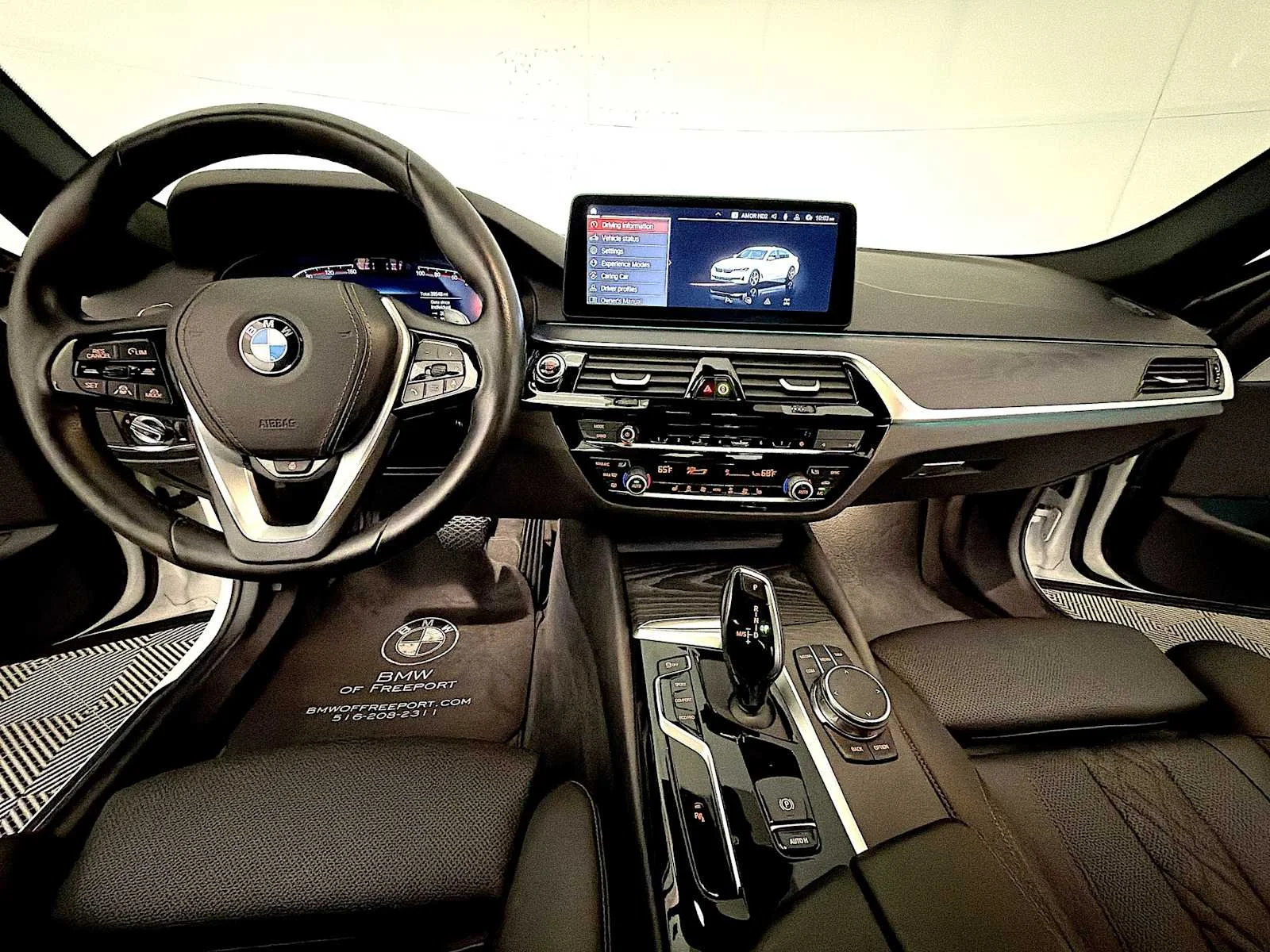 2023 BMW 5 Series 540i - Photo 12