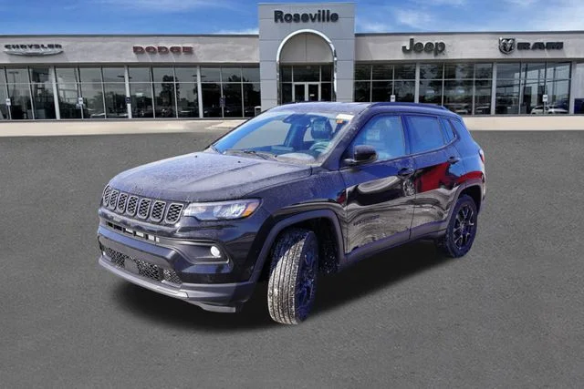 New 2026 Diamond Black Crystal Pearlcoat Jeep Latitude image 7