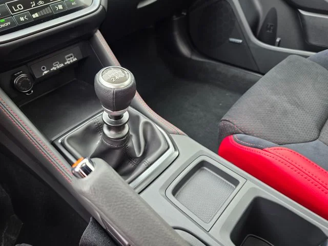 New 2026 IGNITION RED Subaru Limited image 26