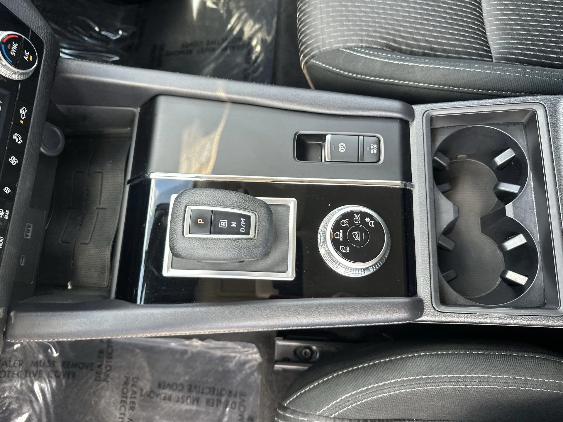 Used 2023 White Mitsubishi ES image 20
