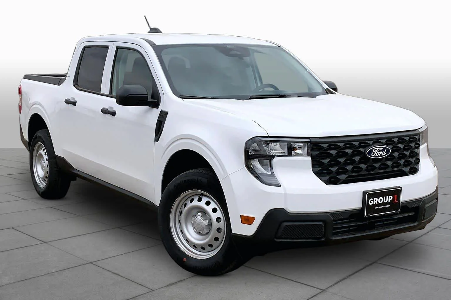 New 2026 Oxford White Ford XL image 2