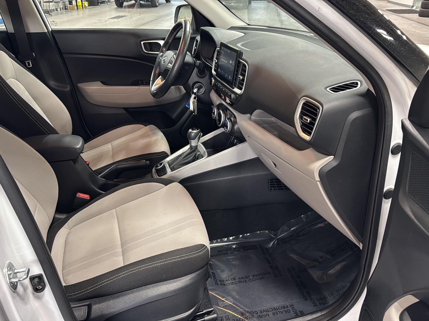 Certified Used 2023 Lunar White Hyundai SEL image 18