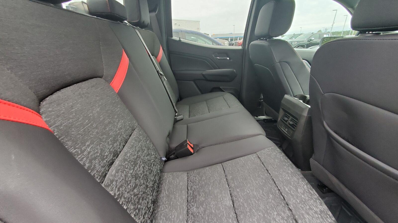Used 2026 Summit White Chevrolet Z71 image 6