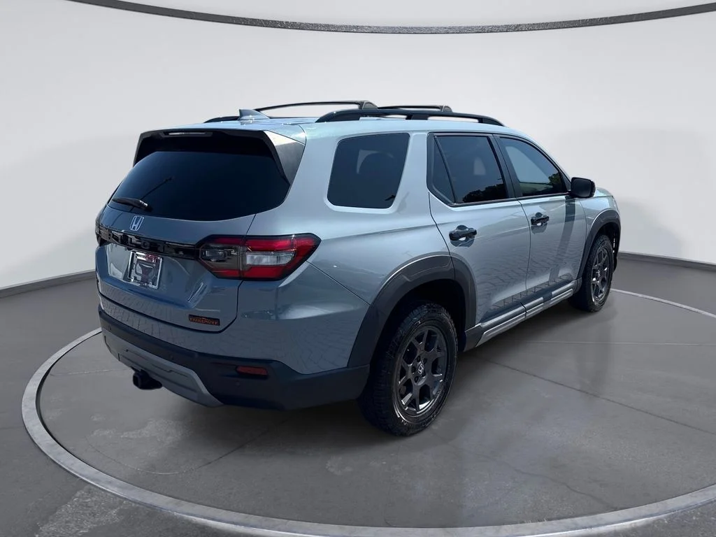 Used 2023 Gray Honda TrailSport image 7