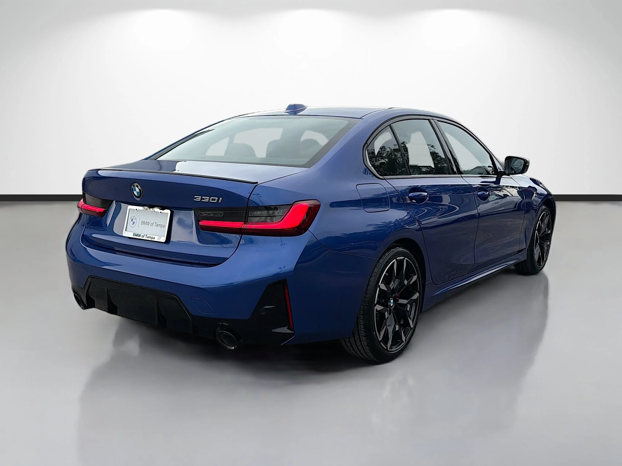 New 2026 Portimao Blue Metallic BMW 330i image 3