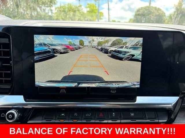 Used 2025 Silver GMC SLT image 23