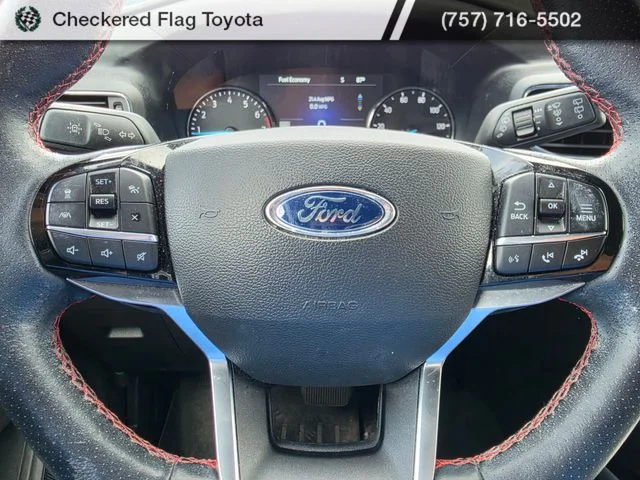 Used 2022 White Metallic Ford ST-Line image 11