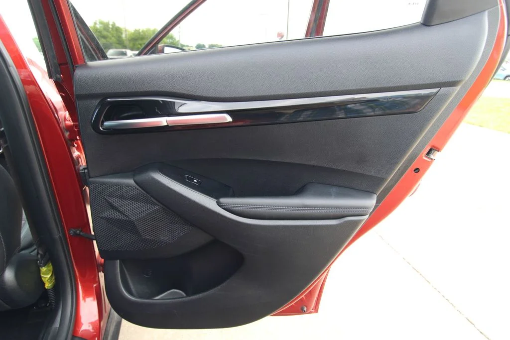 Used 2023 Orange Kia S image 37