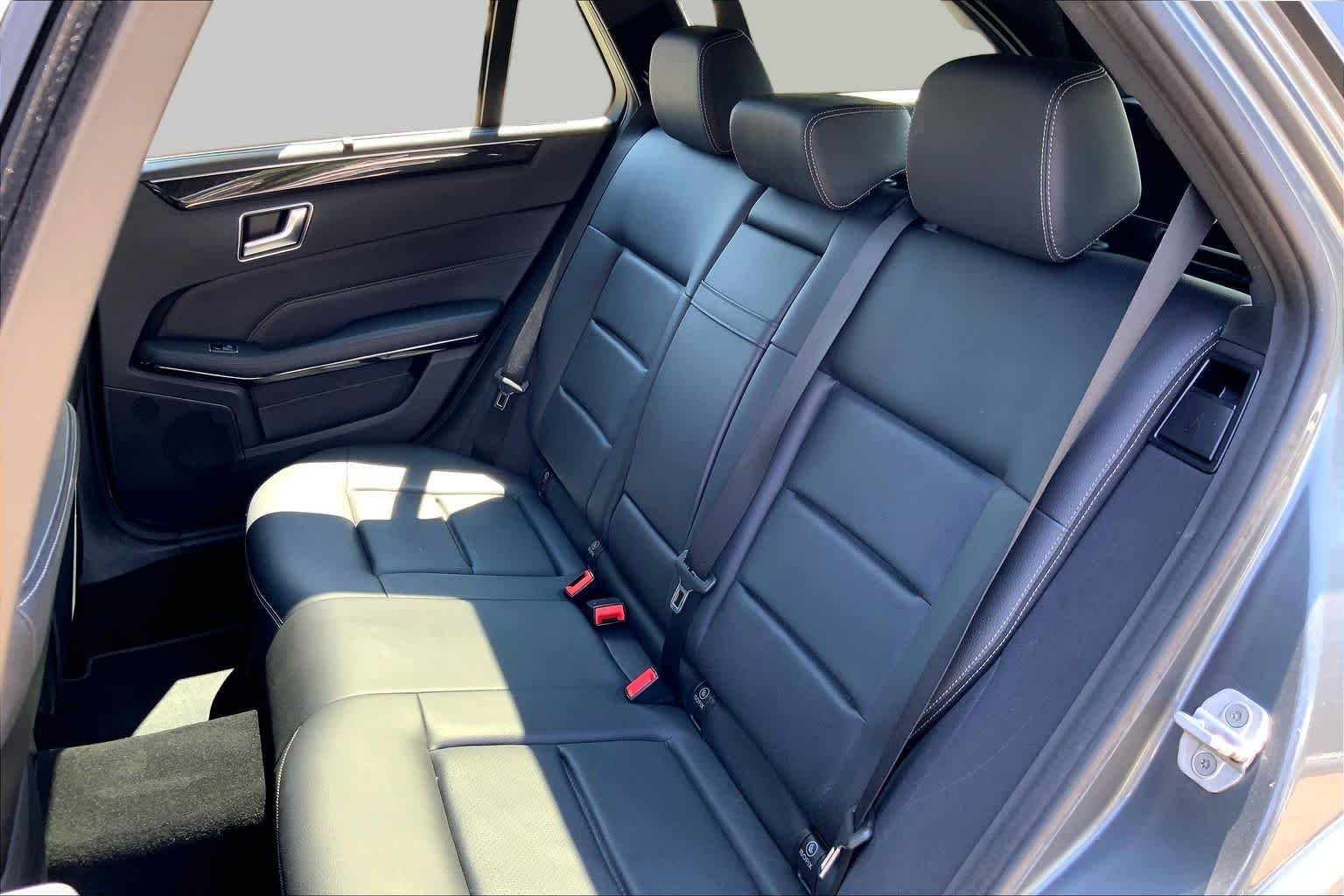 Used 2016 Selenite Grey Metallic Mercedes-Benz E 350 Sport image 21