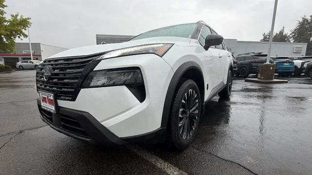 2026 Nissan Rogue Dark Armor - Photo 9