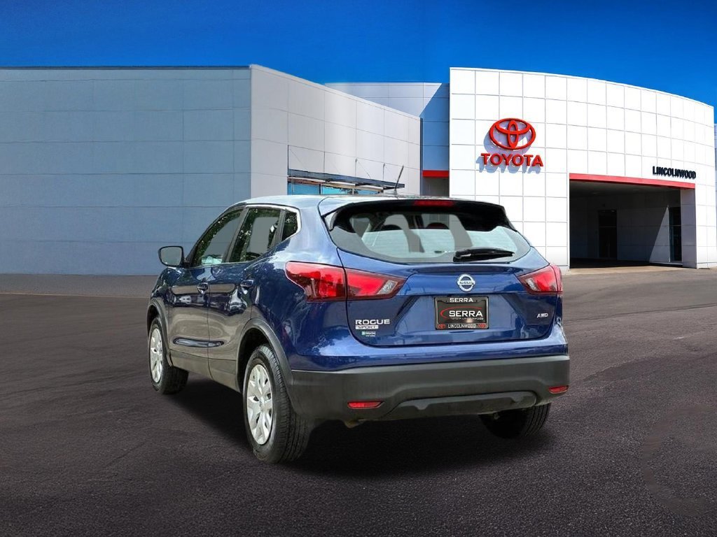 Used 2019 Blue Nissan S image 13