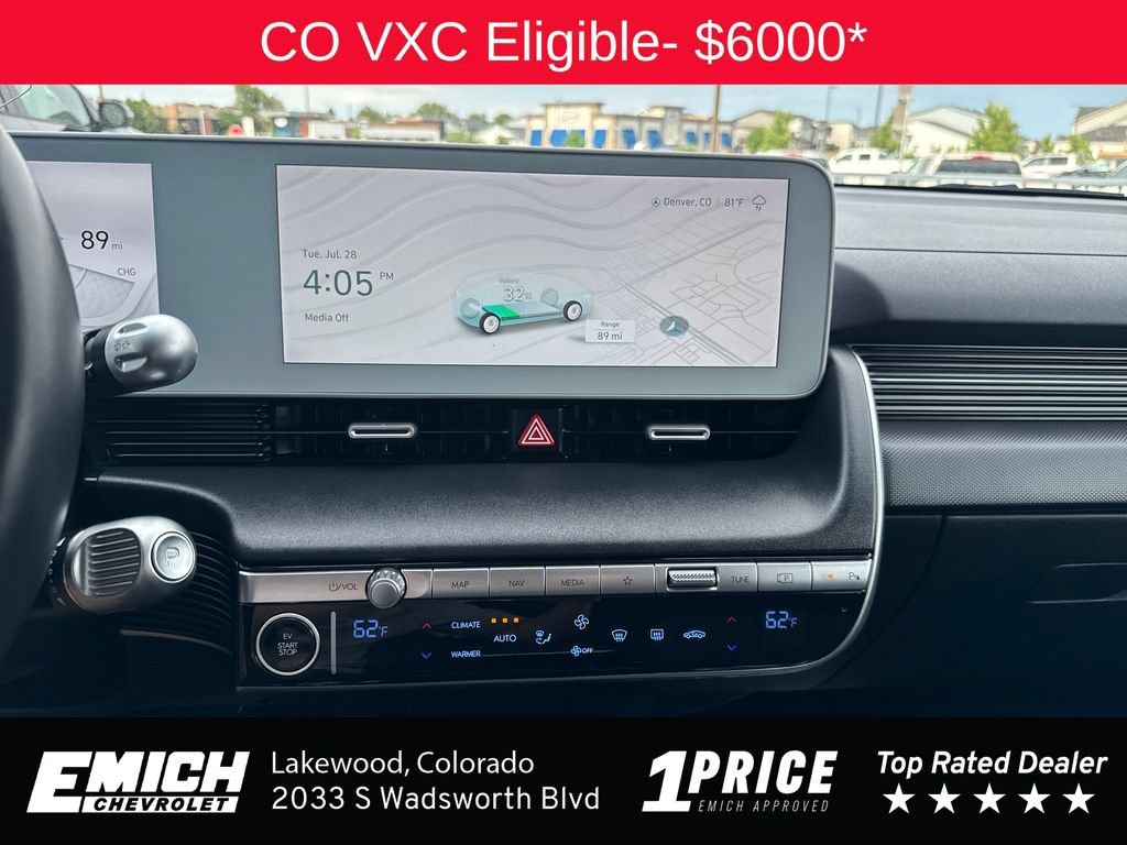 Used 2024 Abyss Black Hyundai SEL image 17