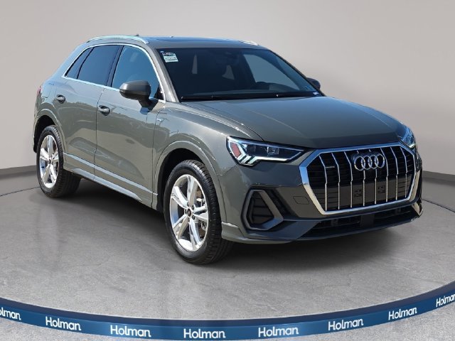 Used 2023 Gray Audi Premium Plus image 4