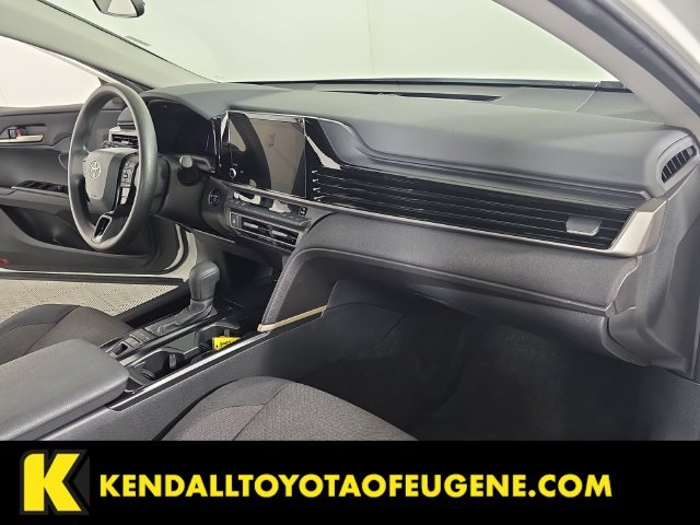 Used 2025 White Toyota LE image 26