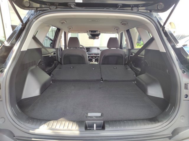Used 2026 Black Kia LX image 25