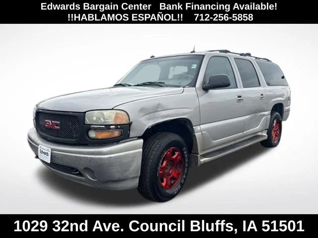 Used 2005 Silver GMC Denali image 3