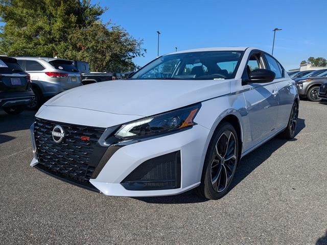 New 2025 Gray Sky Pearl Nissan SR image 9