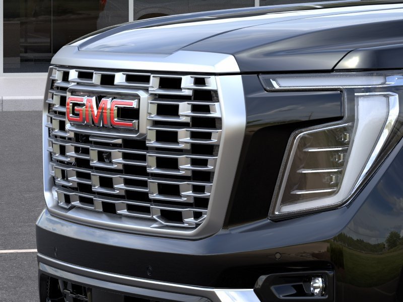 2026 GMC Yukon XL Denali - Photo 13