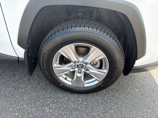 Certified Used 2024 ICE CAP Toyota  image 2