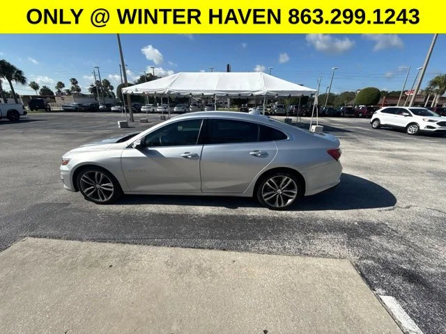Used 2022 Silver Chevrolet LT image 4